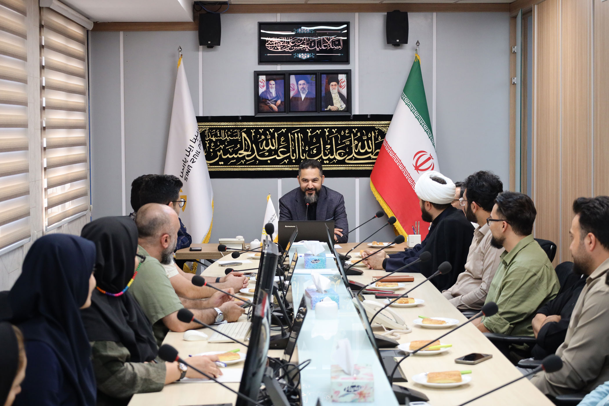 برگزاری نشست سالگرد تأسیس شرکت سینا ریل پارس با حضور مدیرعامل و کارکنان
